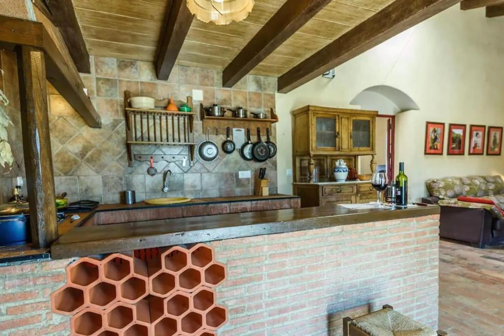 הוילה לה פואבלה דה לוס אינפאנטס Casa Cortijo En Dehesa Sierra Leon מראה חיצוני תמונה